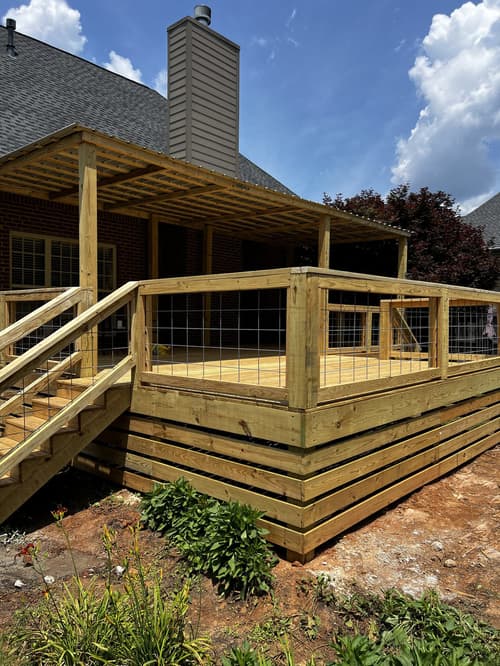 old weathered deck before restoration in Birmingham AL